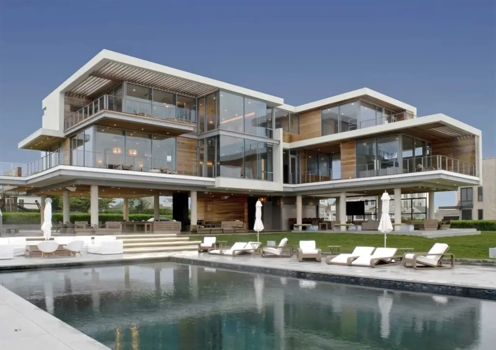 Hurricane Proof Homes in Naples Florida